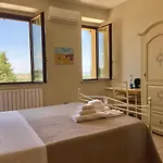 Con Cucina Il Favaio Farma
