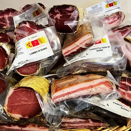 Con Cucina Il Favaio