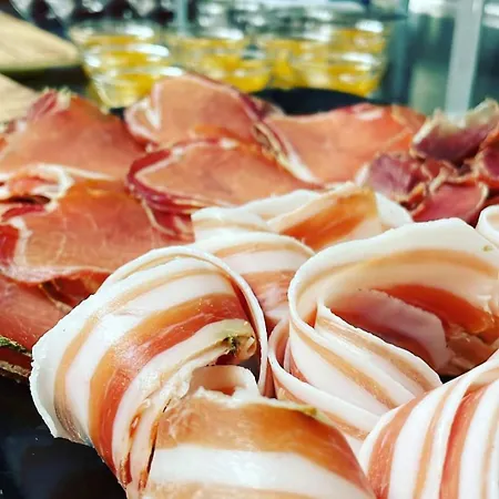 Con Cucina Il Favaio Bauernhof