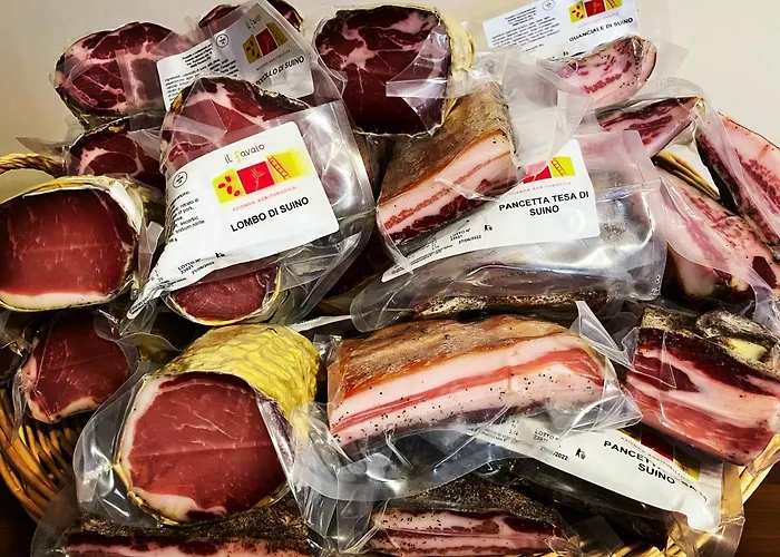 Con Cucina Il Favaio