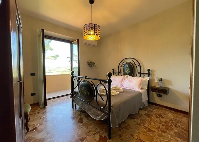 Con Cucina Il Favaio