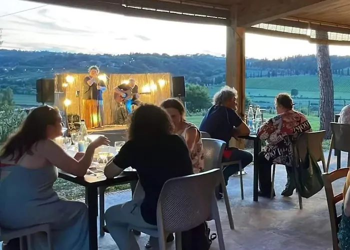 Con Cucina Il Favaio *